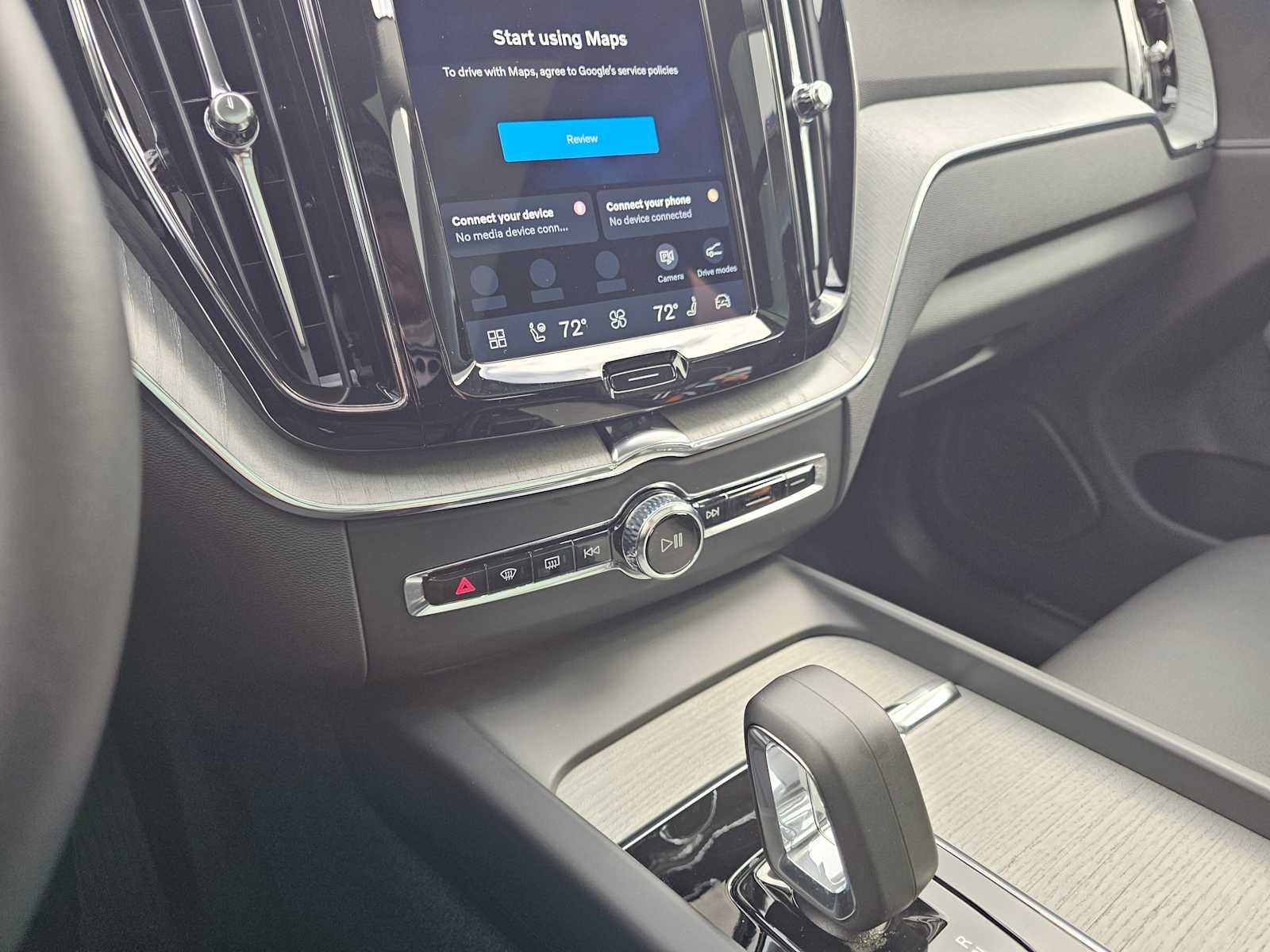 2025 Volvo XC60 Plus