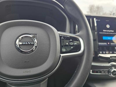2025 Volvo XC60 Plus