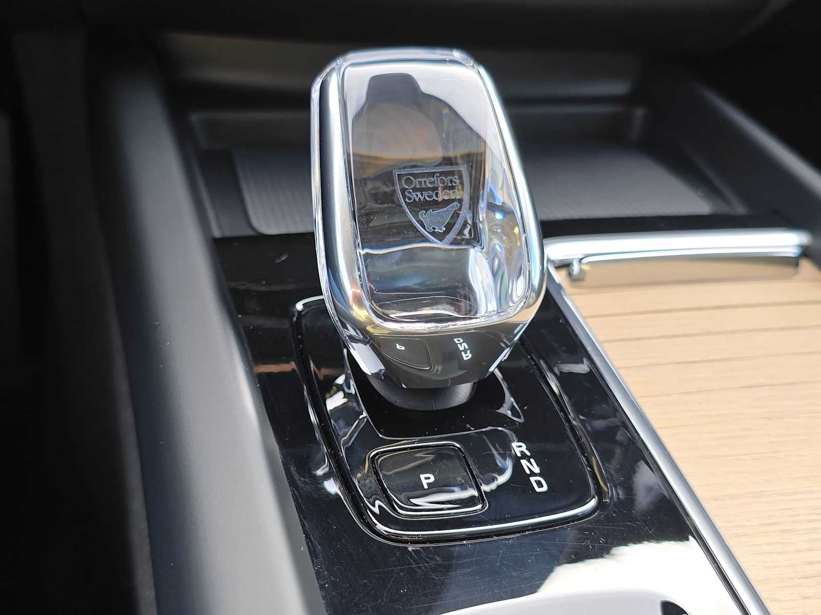 2026 Volvo XC60 Plus