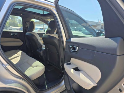 2026 Volvo XC60 Plus