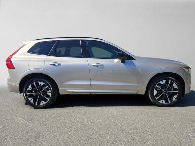2026 Volvo XC60 Plus