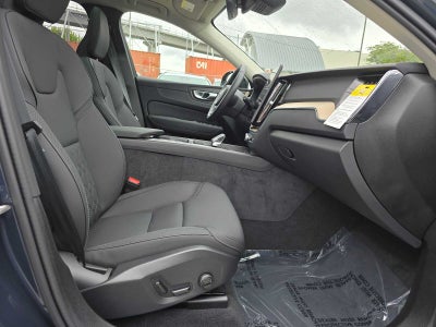 2026 Volvo XC60 Plus