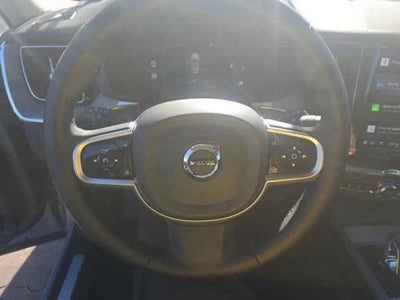2025 Volvo XC60 Plus