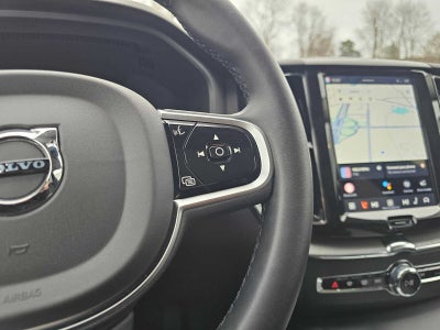 2025 Volvo XC60 Plus