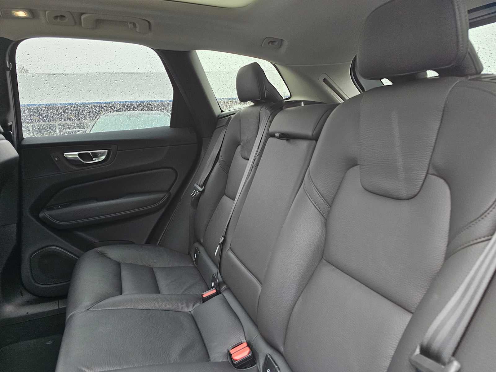 2025 Volvo XC60 Plus