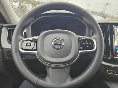 2025 Volvo XC60 Plus