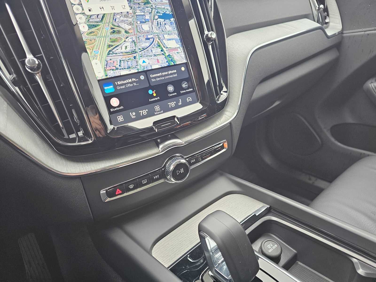 2025 Volvo XC60 Plus