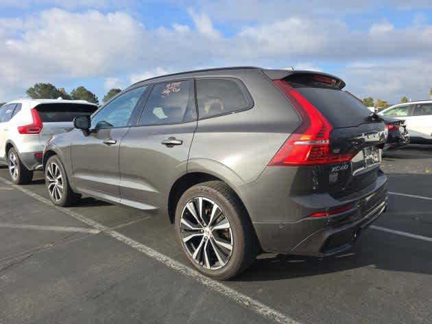 2025 Volvo XC60 Plus