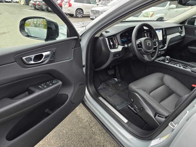 2025 Volvo XC60 Plus