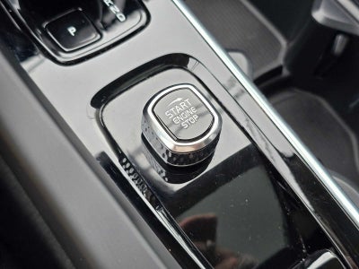 2025 Volvo XC60 Plus