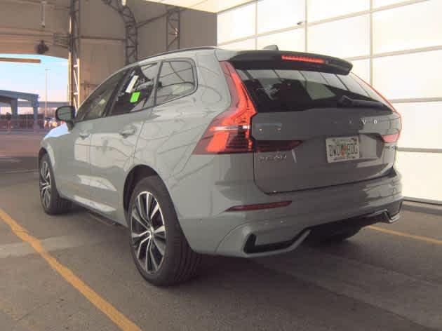 2025 Volvo XC60 Plus