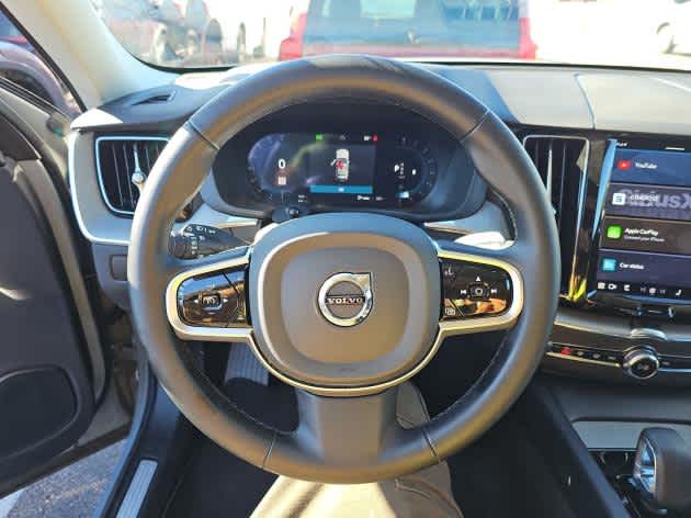 2025 Volvo XC60 Plus