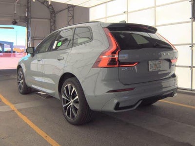 2025 Volvo XC60 Plus