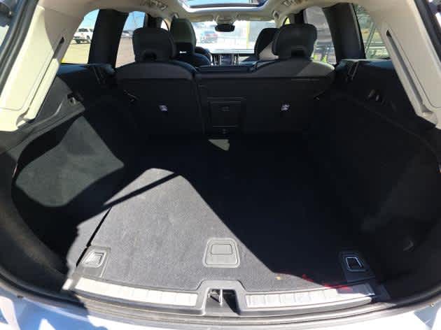 2025 Volvo XC60 Plus