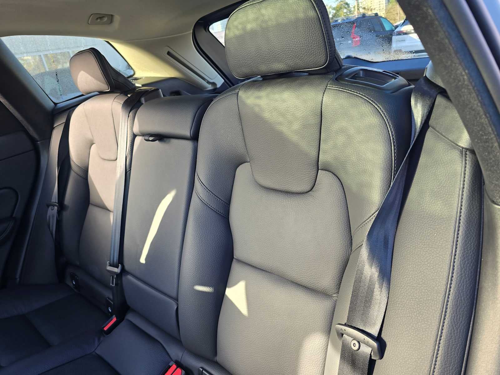 2025 Volvo XC60 Plus