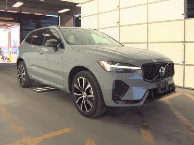 2025 Volvo XC60 Plus