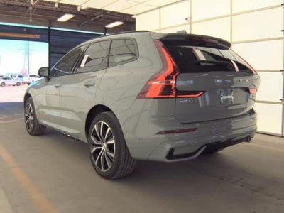 2025 Volvo XC60 Plus
