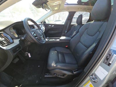 2025 Volvo XC60 Plus