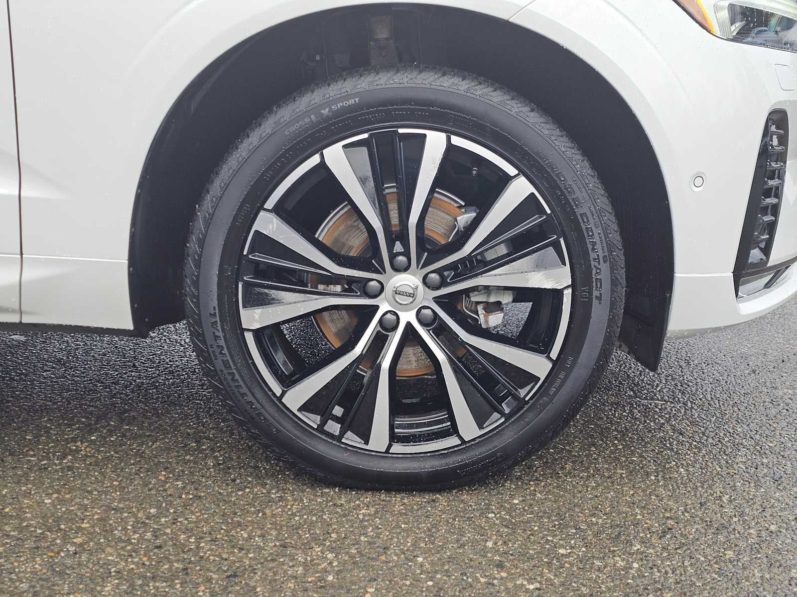 2025 Volvo XC60 Plus