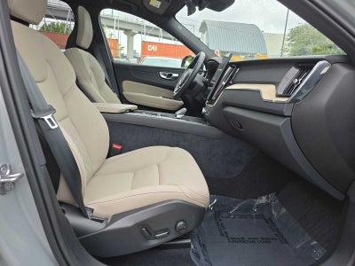 2026 Volvo XC60 Plus