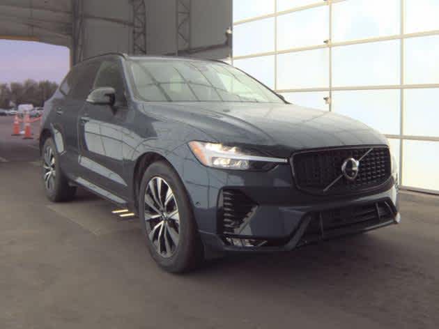 2025 Volvo XC60 Plus