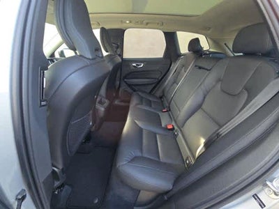 2025 Volvo XC60 Plus