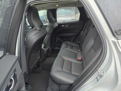 2025 Volvo XC60 Plus