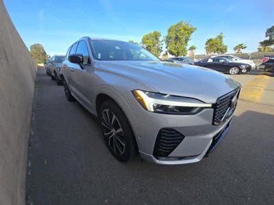 2025 Volvo XC60 Plus