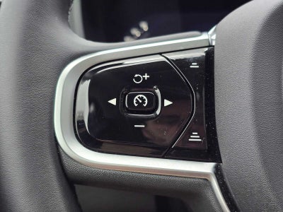 2025 Volvo XC60 Plus