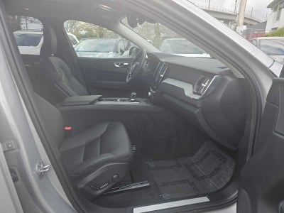 2025 Volvo XC60 Plus
