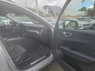 2025 Volvo XC60 Plus