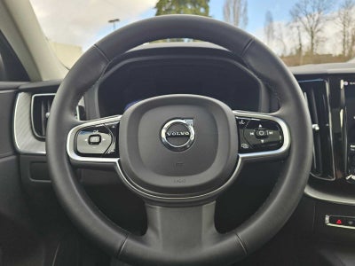 2025 Volvo XC60 Plus