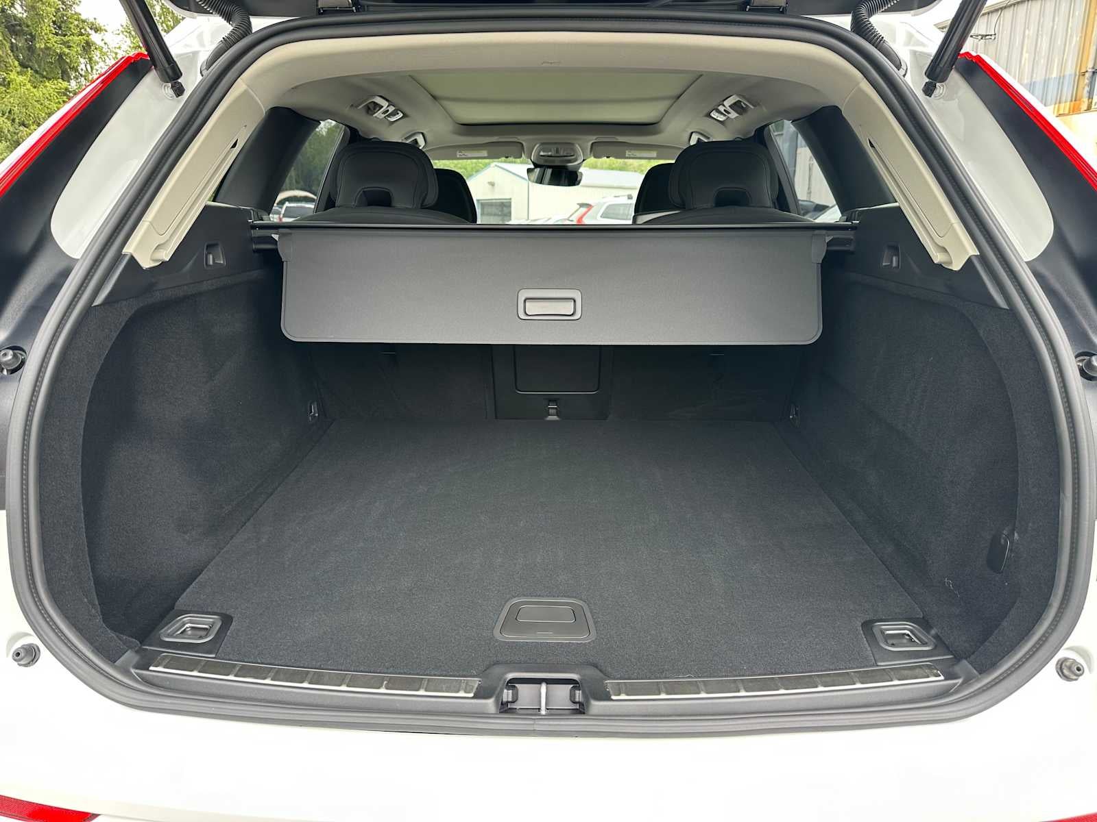 2026 Volvo XC60 Plus