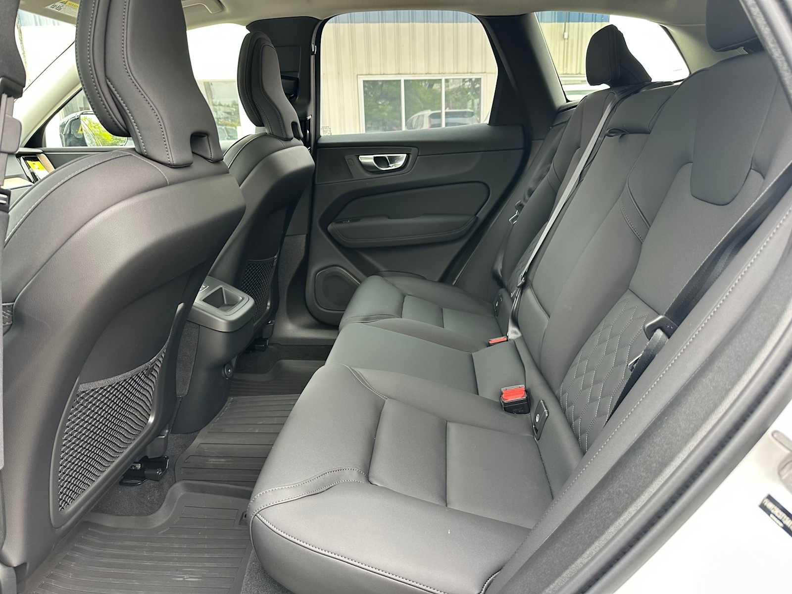 2026 Volvo XC60 Plus