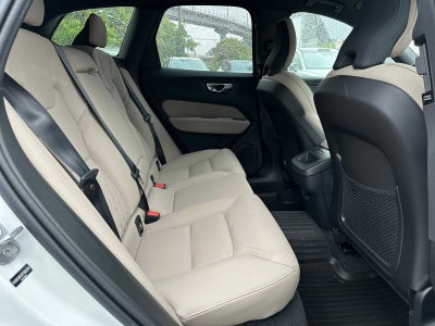 2026 Volvo XC60 Plus