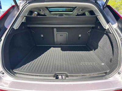 2026 Volvo XC60 Plus