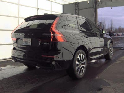 2025 Volvo XC60 Plus