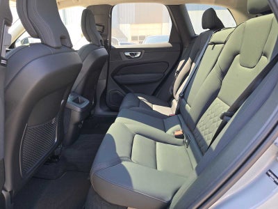 2026 Volvo XC60 Plus