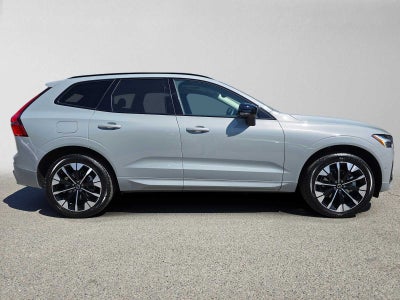 2026 Volvo XC60 Plus