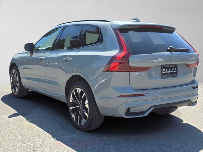 2026 Volvo XC60 Plus