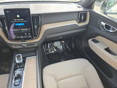 2026 Volvo XC60 Plus