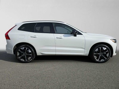 2026 Volvo XC60 Plus