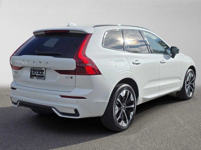 2026 Volvo XC60 Plus