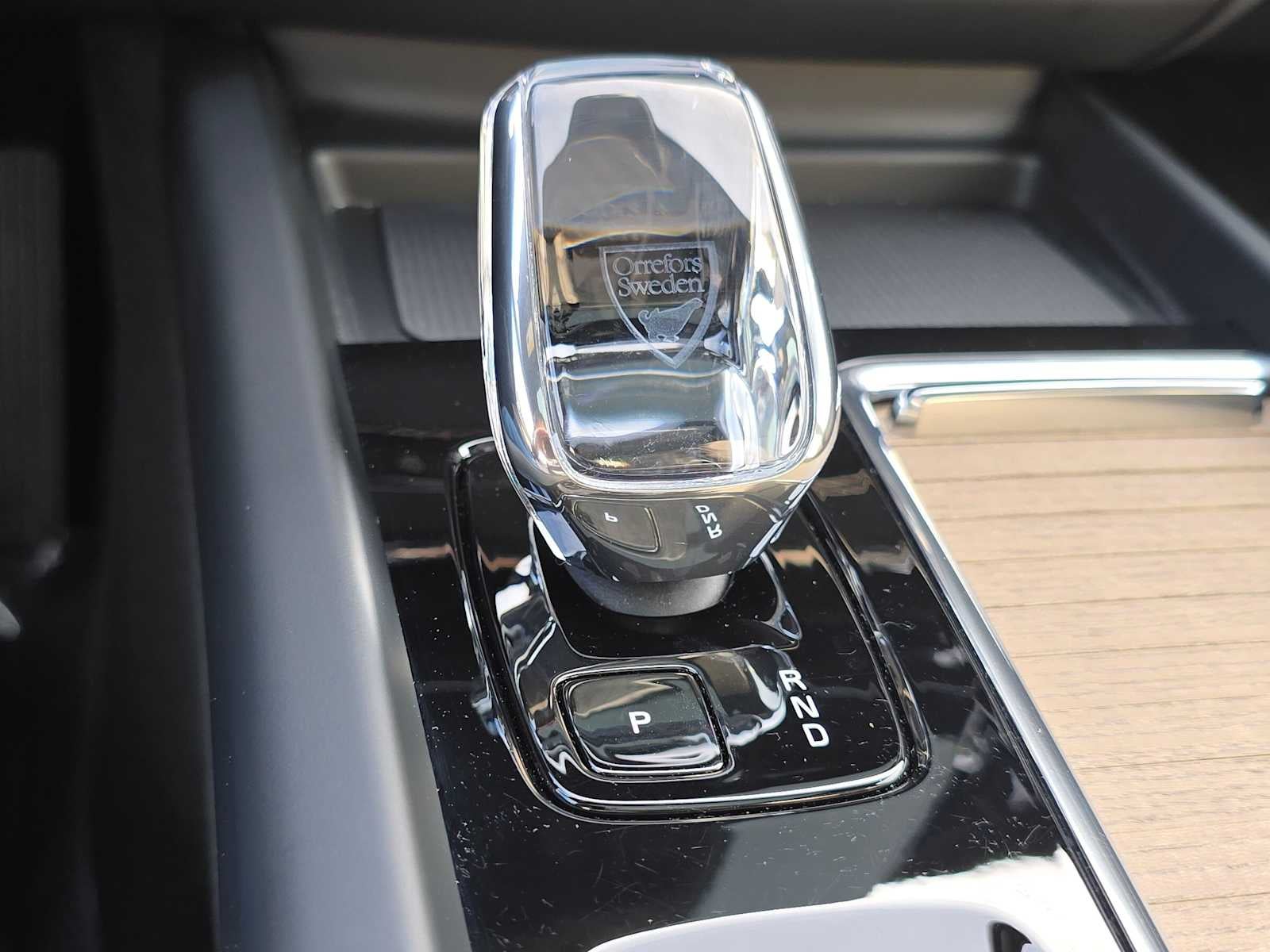 2026 Volvo XC60 Plus