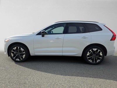 2026 Volvo XC60 Plus