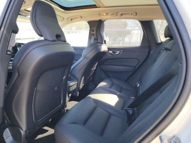 2025 Volvo XC60 Plus