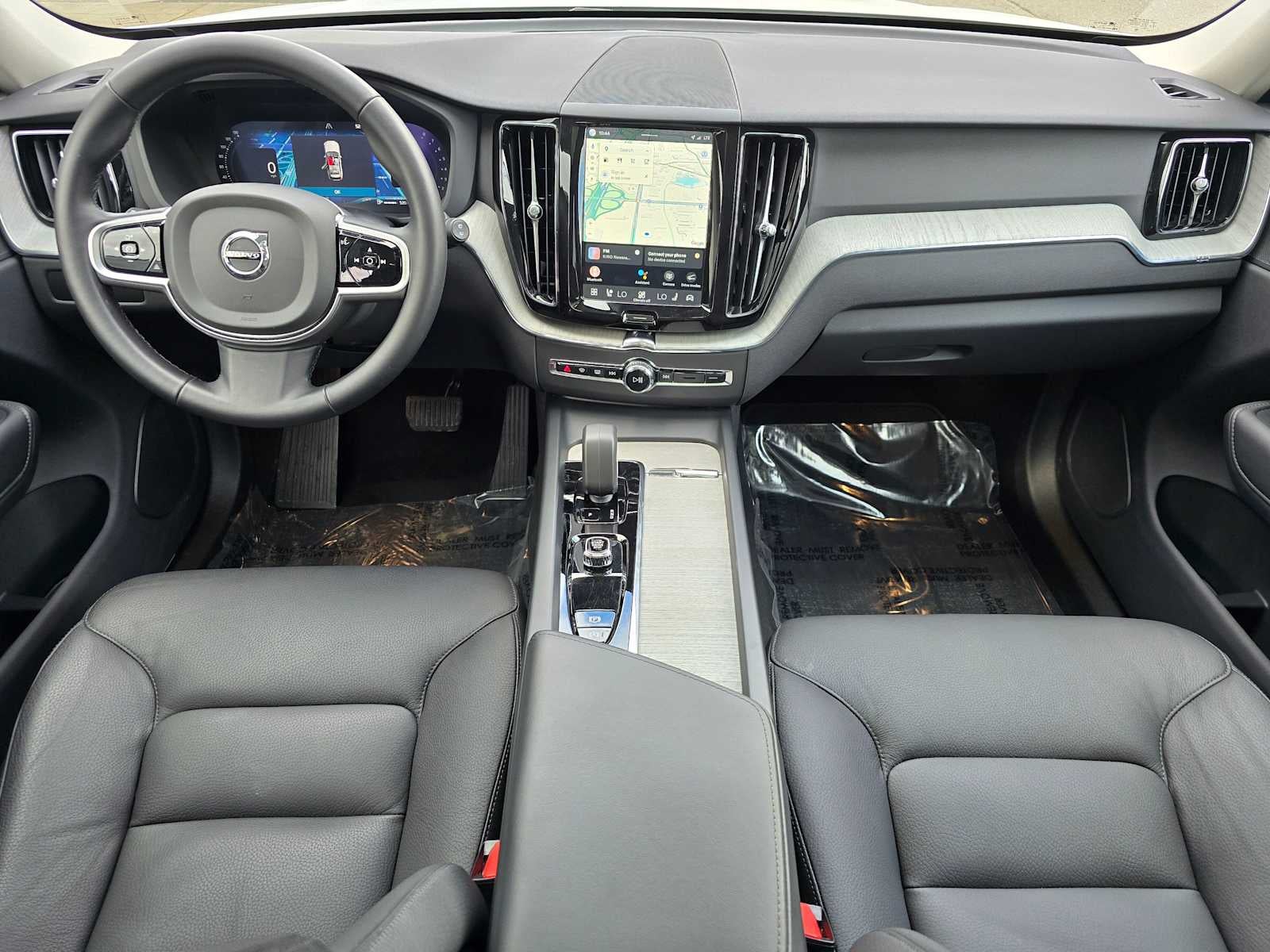 2025 Volvo XC60 Plus