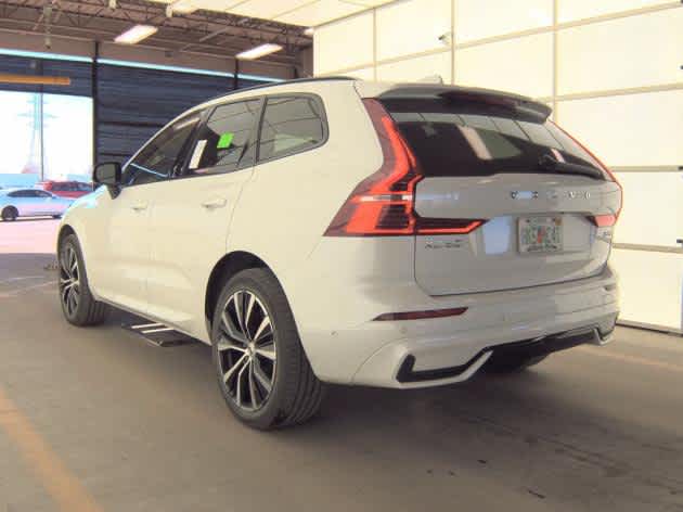 2025 Volvo XC60 Plus