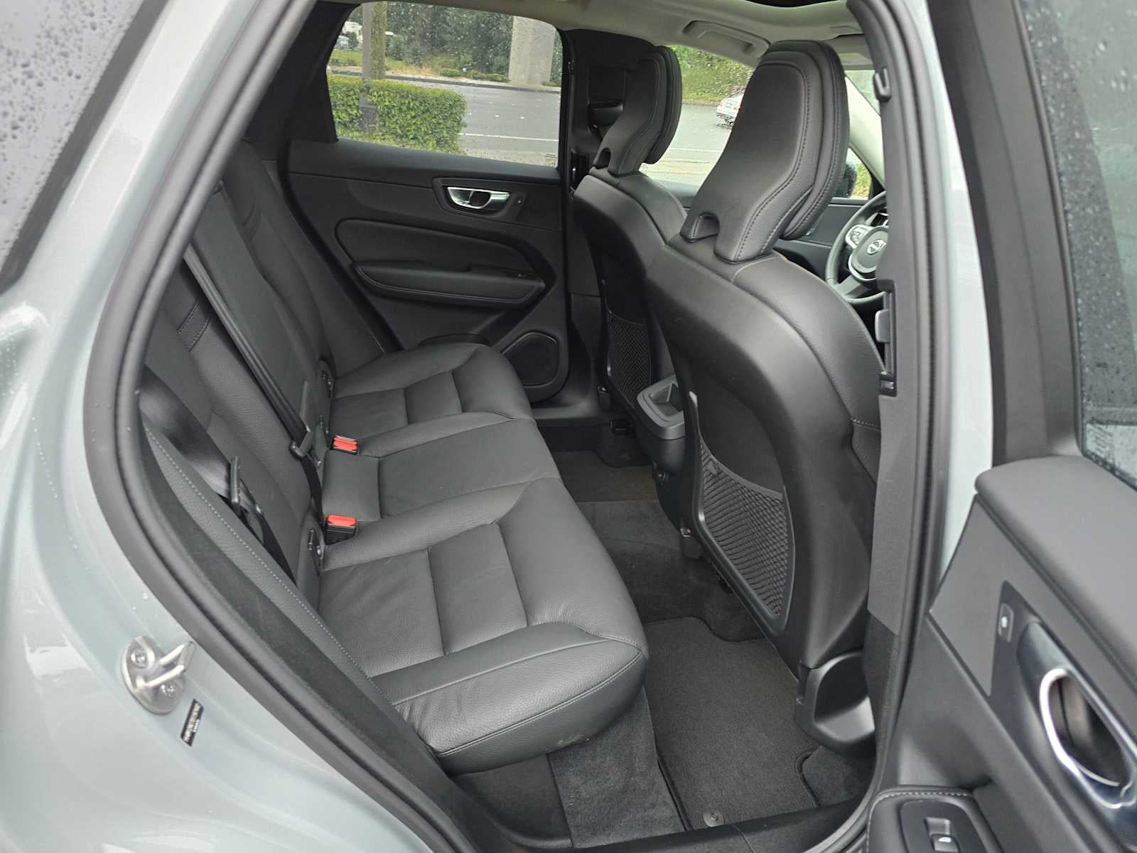 2025 Volvo XC60 Plus