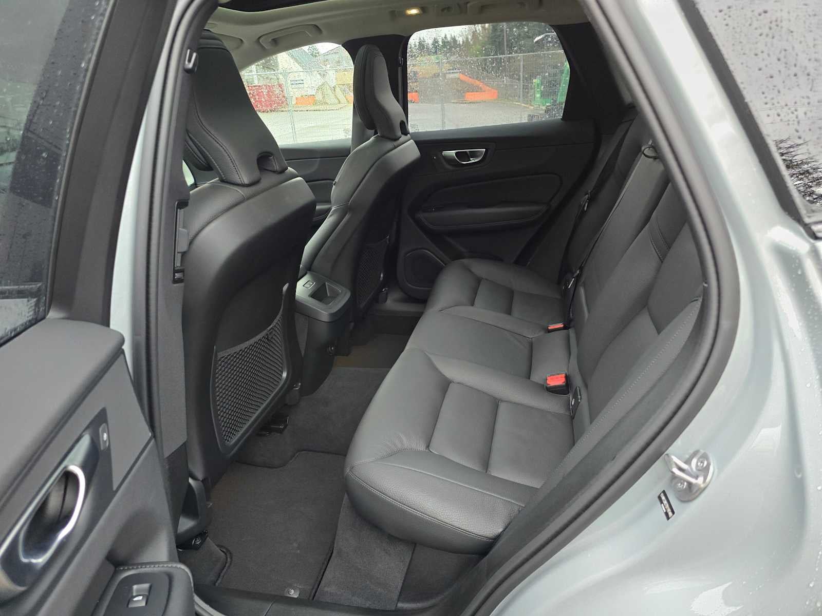 2025 Volvo XC60 Plus